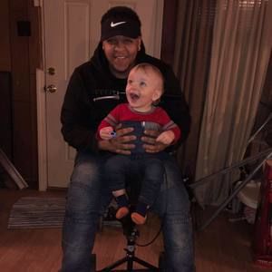 Meet your Posher, Deandre